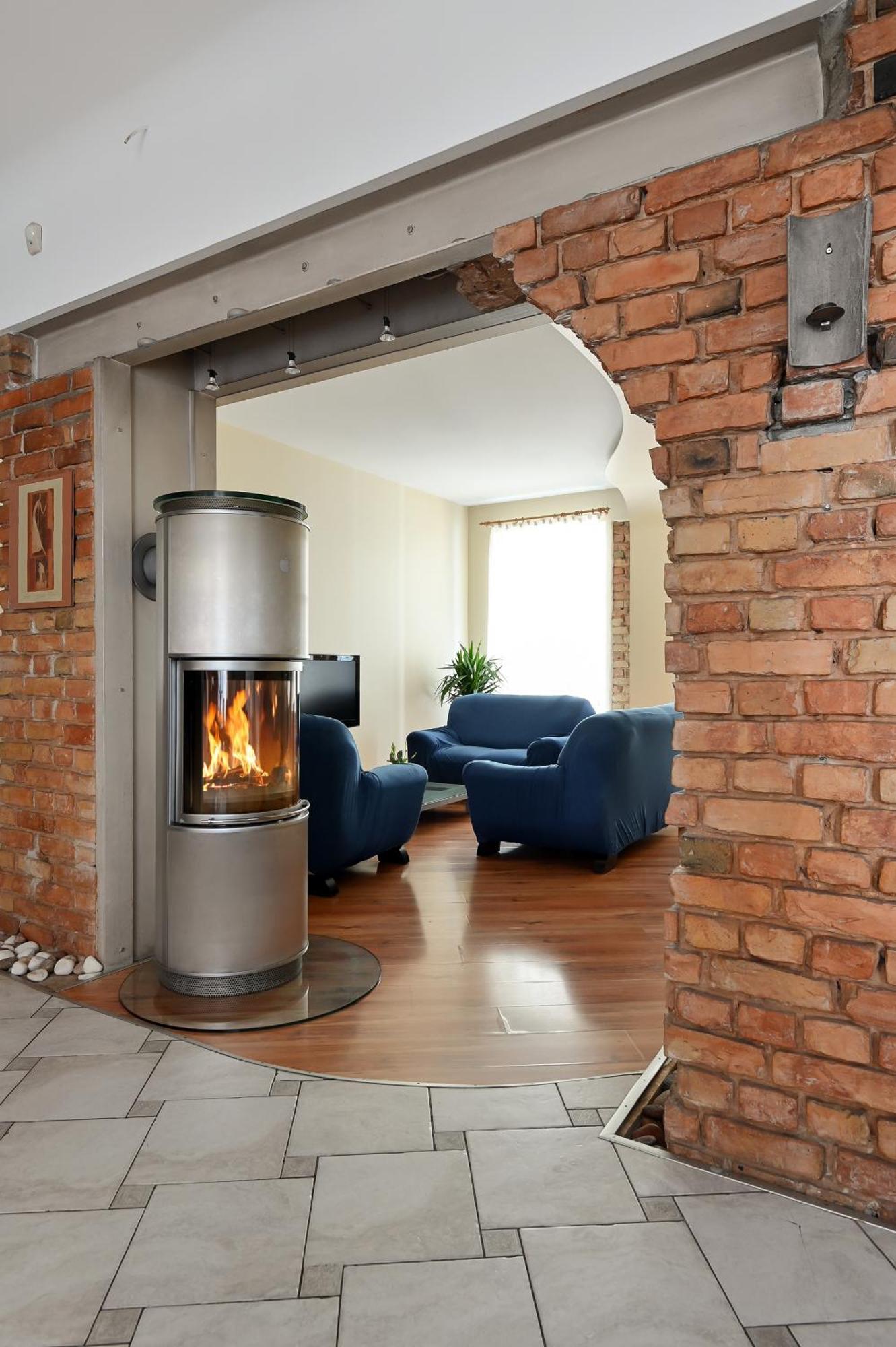 2-Bdrm Quiet Central Apartment Riga Luaran gambar